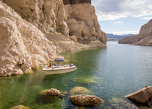 Lolo in Cathedral Cove on Lake Mead