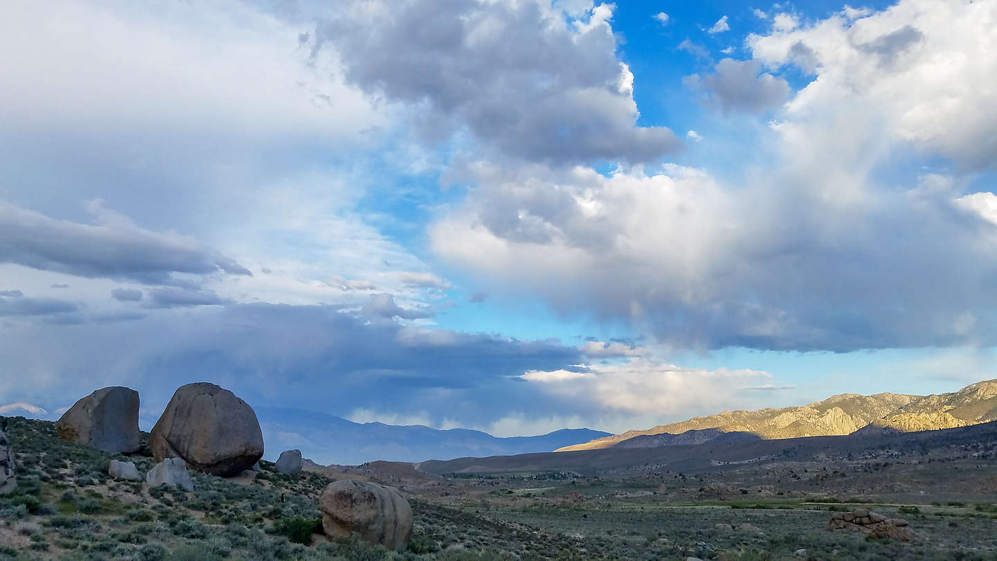 Late afternoon in the Buttermilks