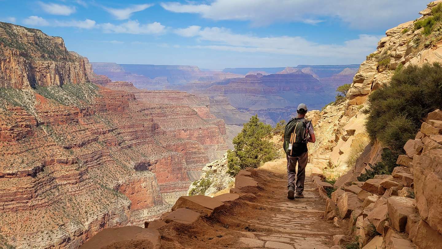 Hiking the South Kaibab Trail