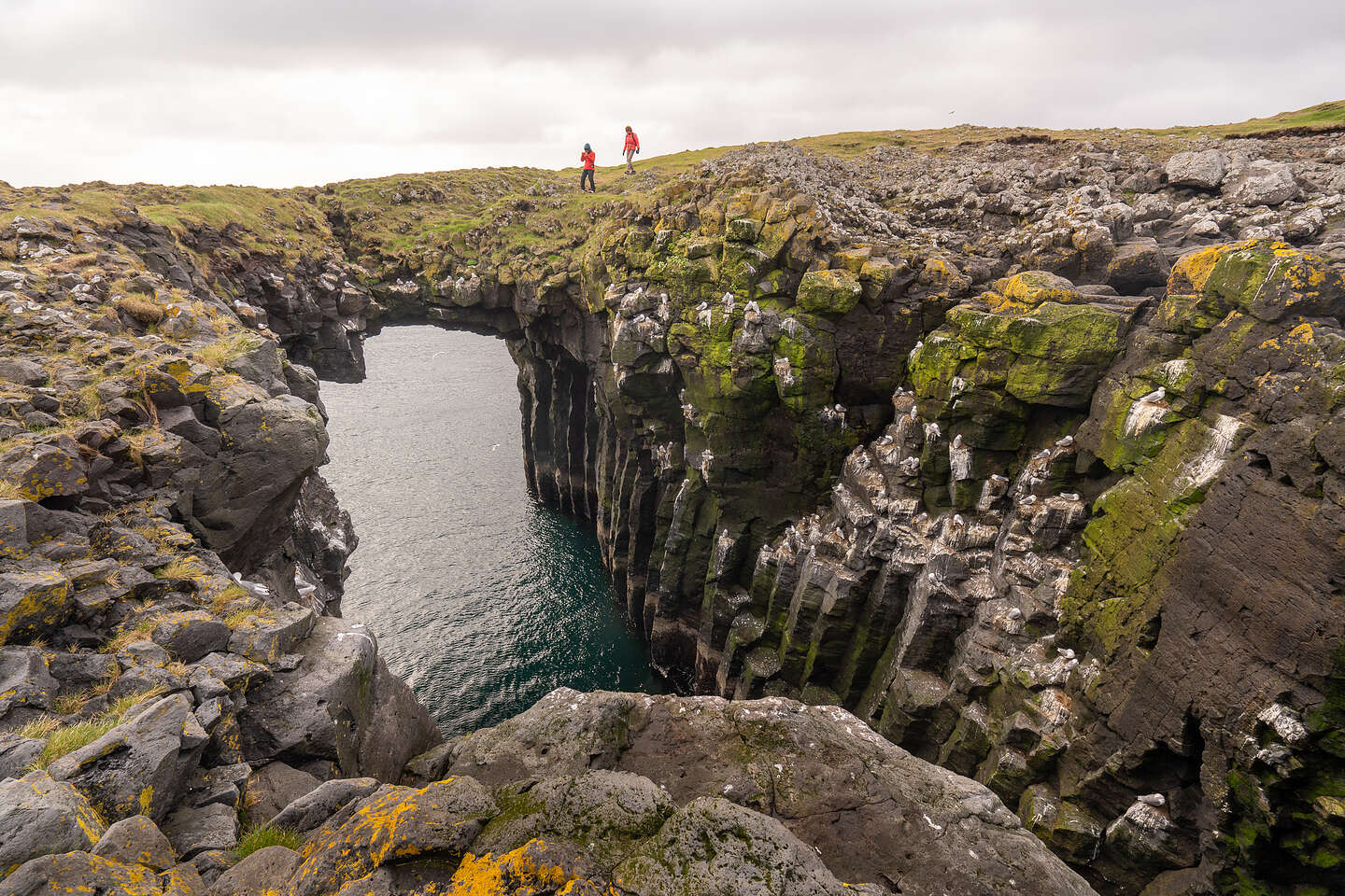 Eystrigjá, the famous natural stone bridge 