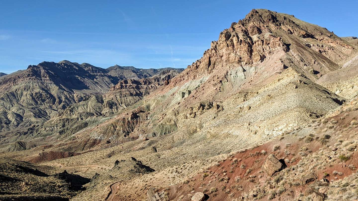 Red Pass along Titus Canyon Road