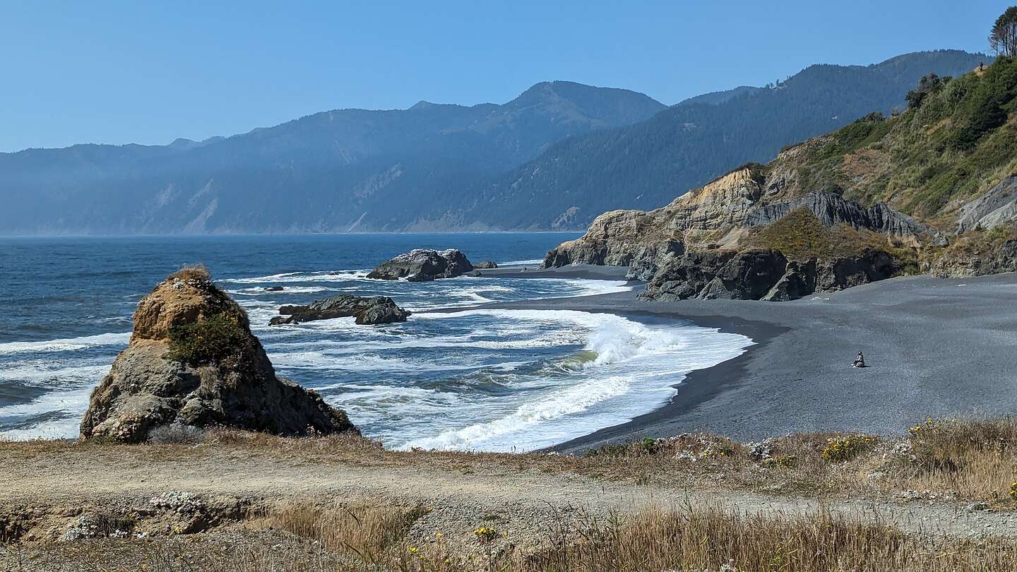 Black Sands Beach