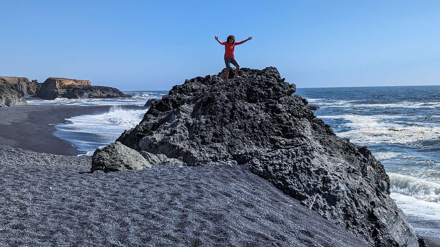 Black Sands Beach