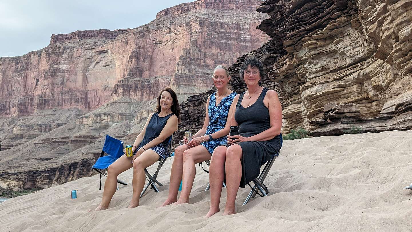 The ladies of the river