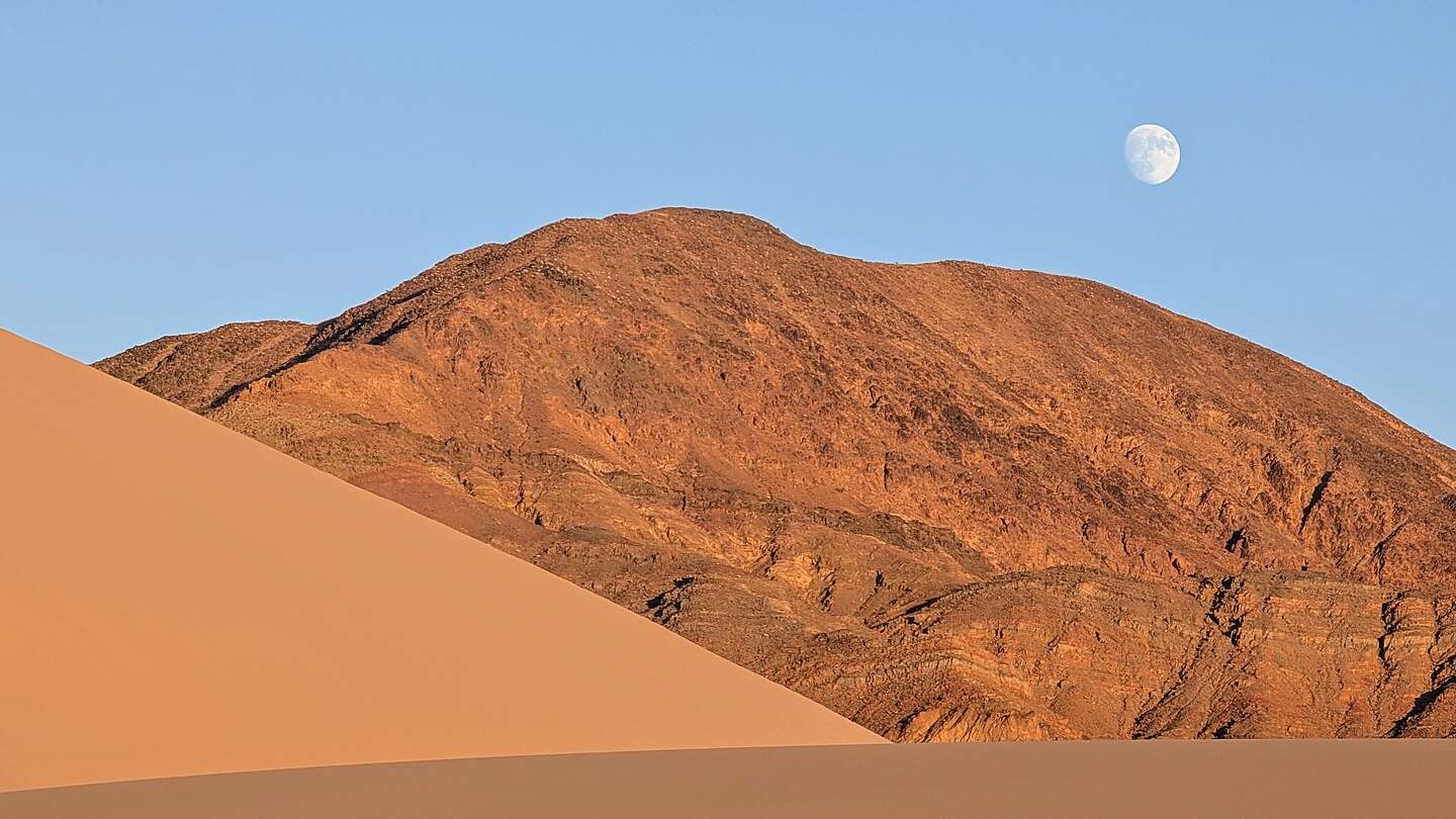 Moonrise at Ibex