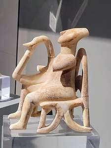 Cycladic Male-Seated Harp Player