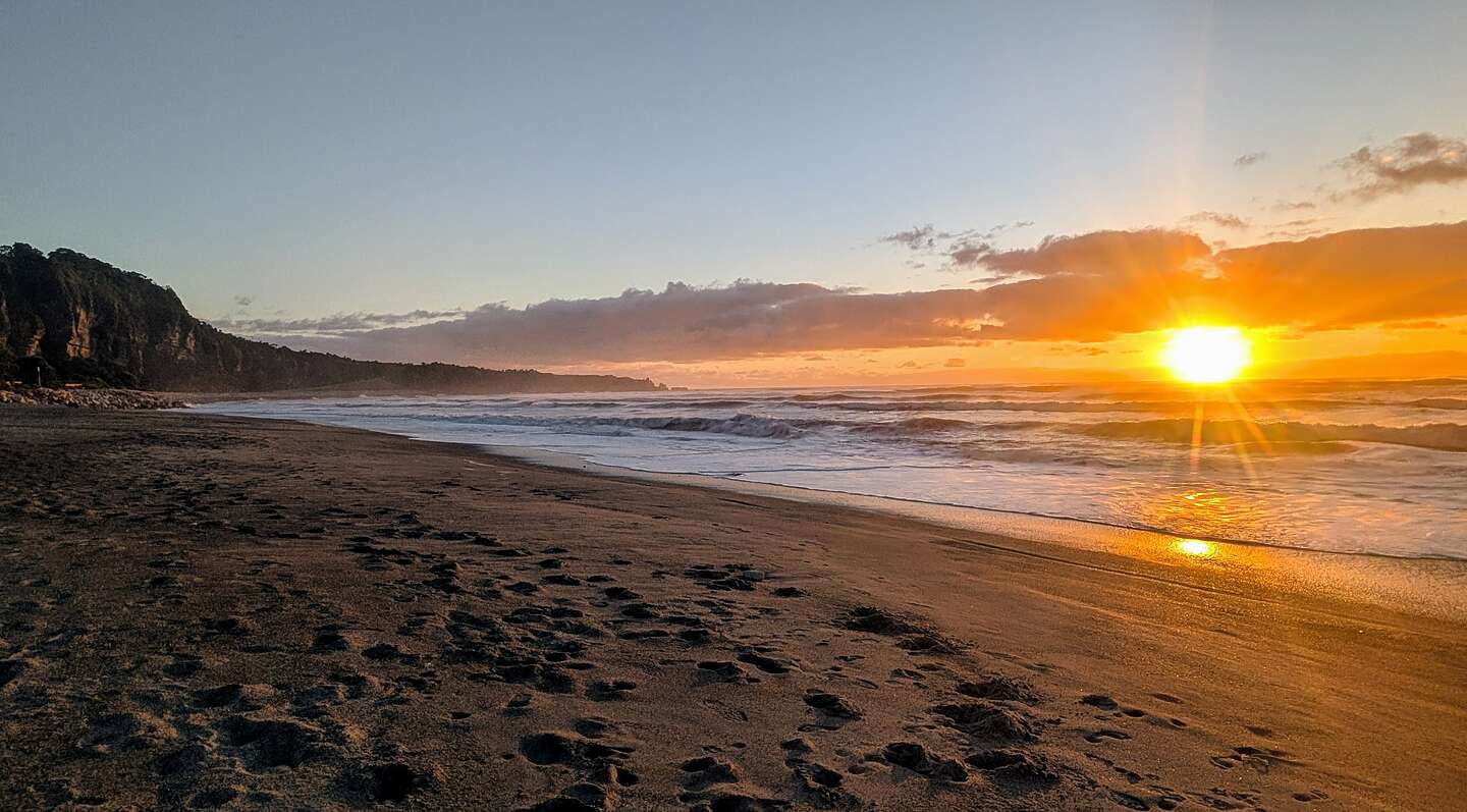 Sunset from Punakaiki Beach