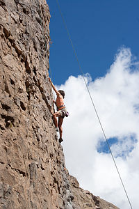 Lolo Climbing Central Owens River Gorge