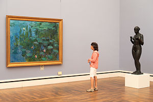 Lolo enjoying Monet